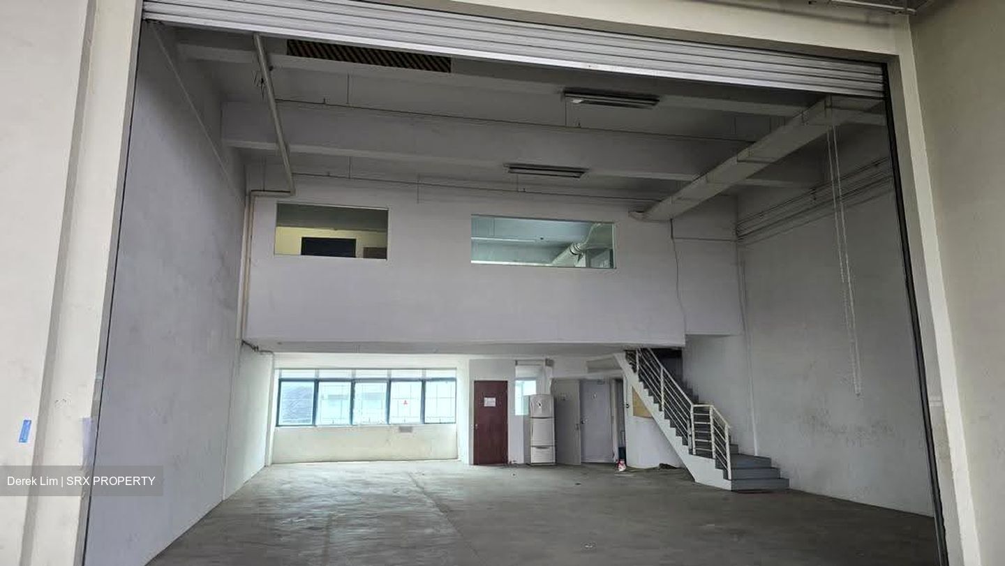 Admiralty Industrial Park (D27), Factory #606271511